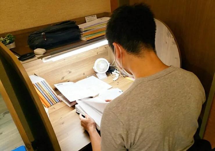 勉強カフェ 東大阪瓢箪山スタジオ 写真