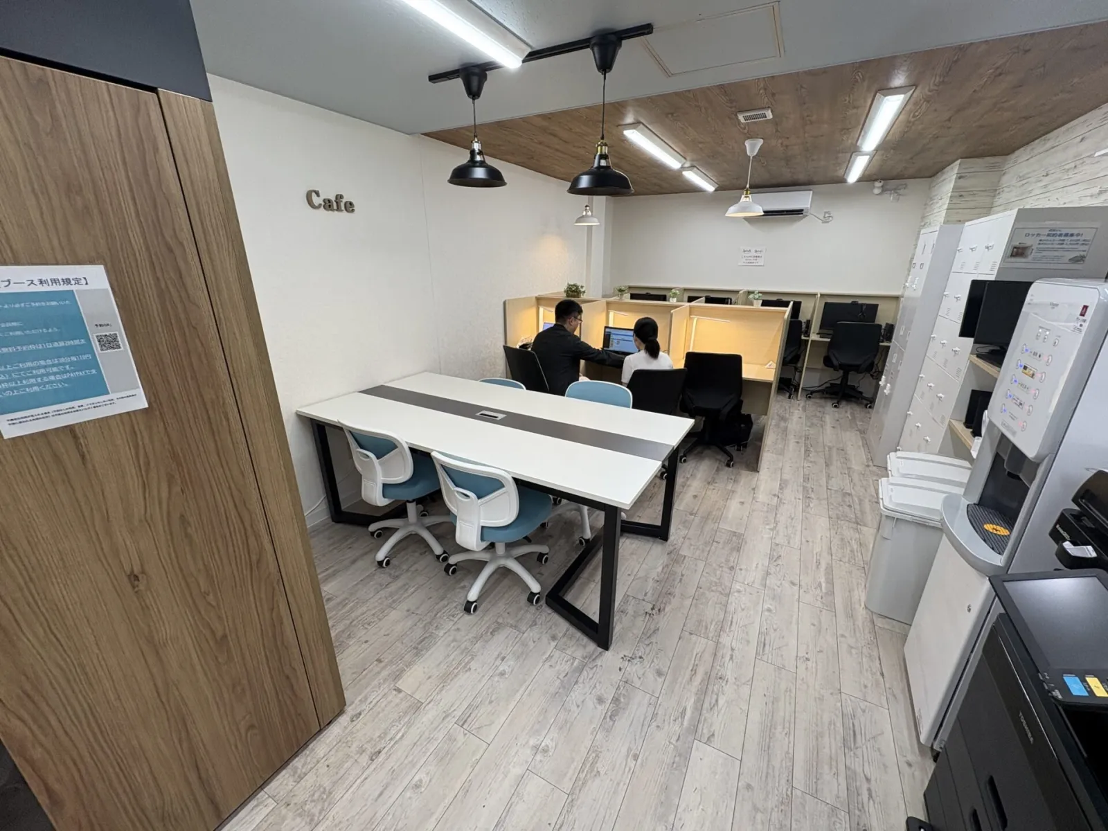 勉強カフェ 東大阪瓢箪山スタジオ 写真