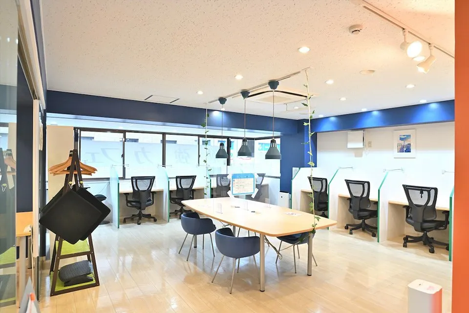 勉強カフェ 池袋スタジオ 写真