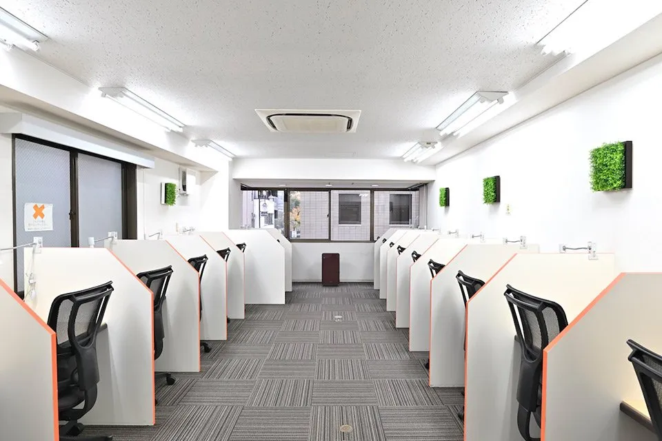 勉強カフェ 池袋スタジオ 写真