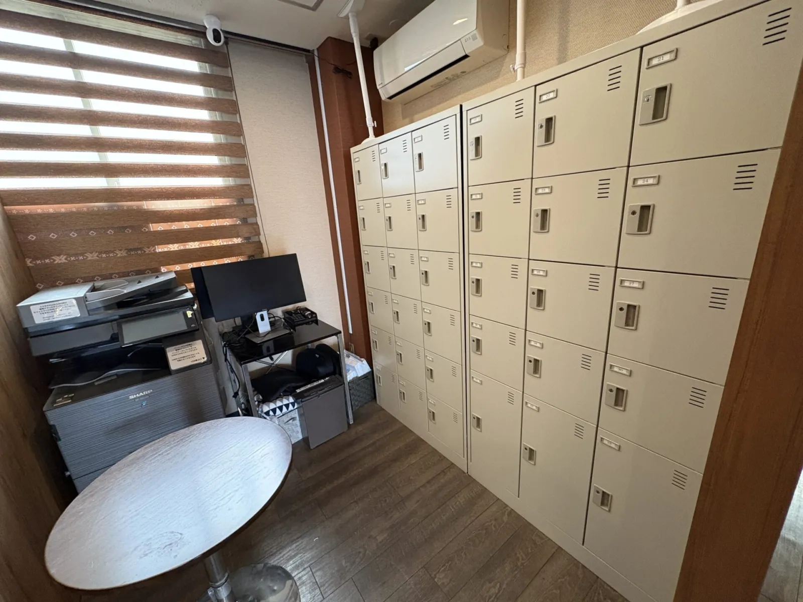勉強カフェ 神戸三宮スタジオ 写真