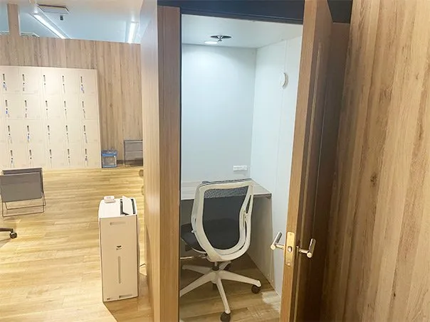 勉強カフェ 小平スタジオ 写真