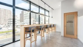 BIZcomfort明石 写真