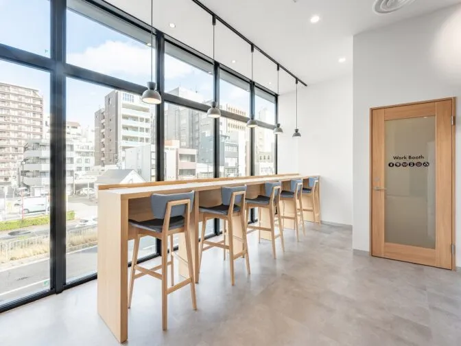 BIZcomfort明石 写真