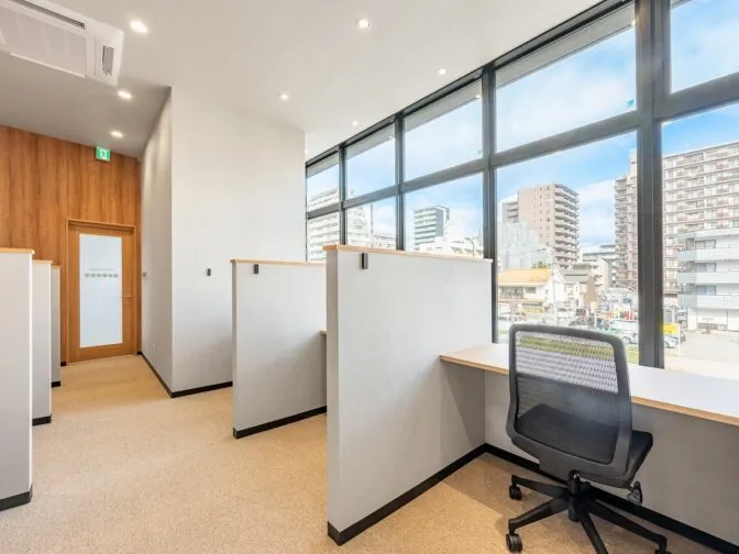 BIZcomfort明石 写真