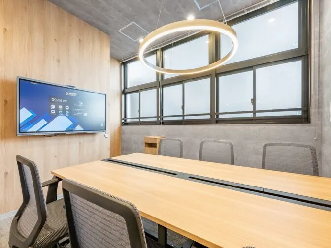 BIZcomfort明石 写真