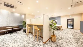 BIZcomfort青葉台 写真