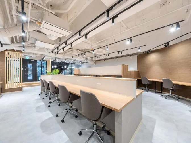 BIZcomfort北浜 写真