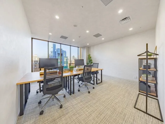 BIZcomfort北浜 写真