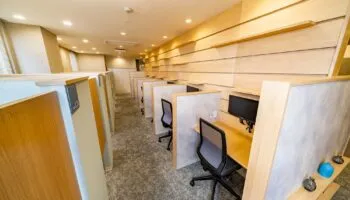 BIZcomfort堺東 写真