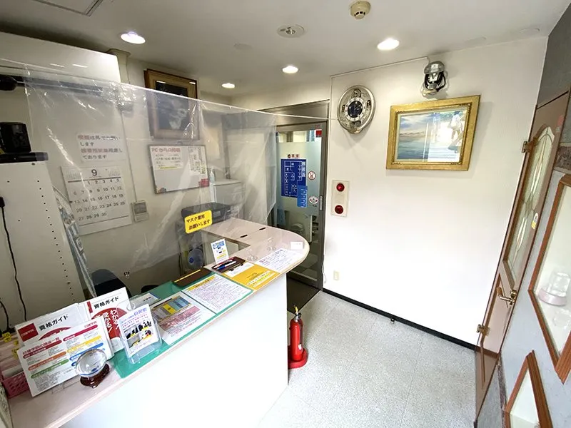 センター北駅前 自習館 写真