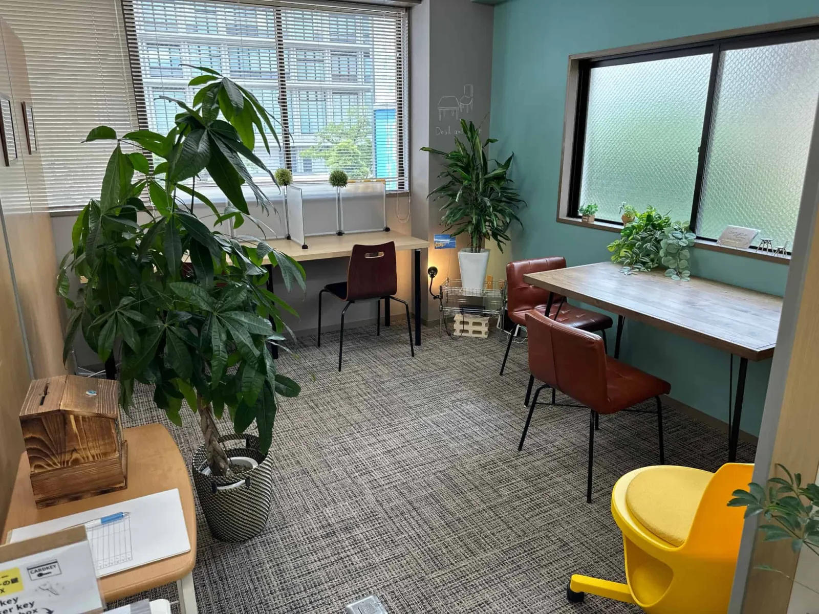 Desk and Chair 蔵本店 写真