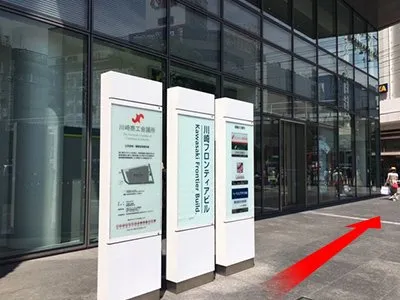 川崎アントレサロン 写真