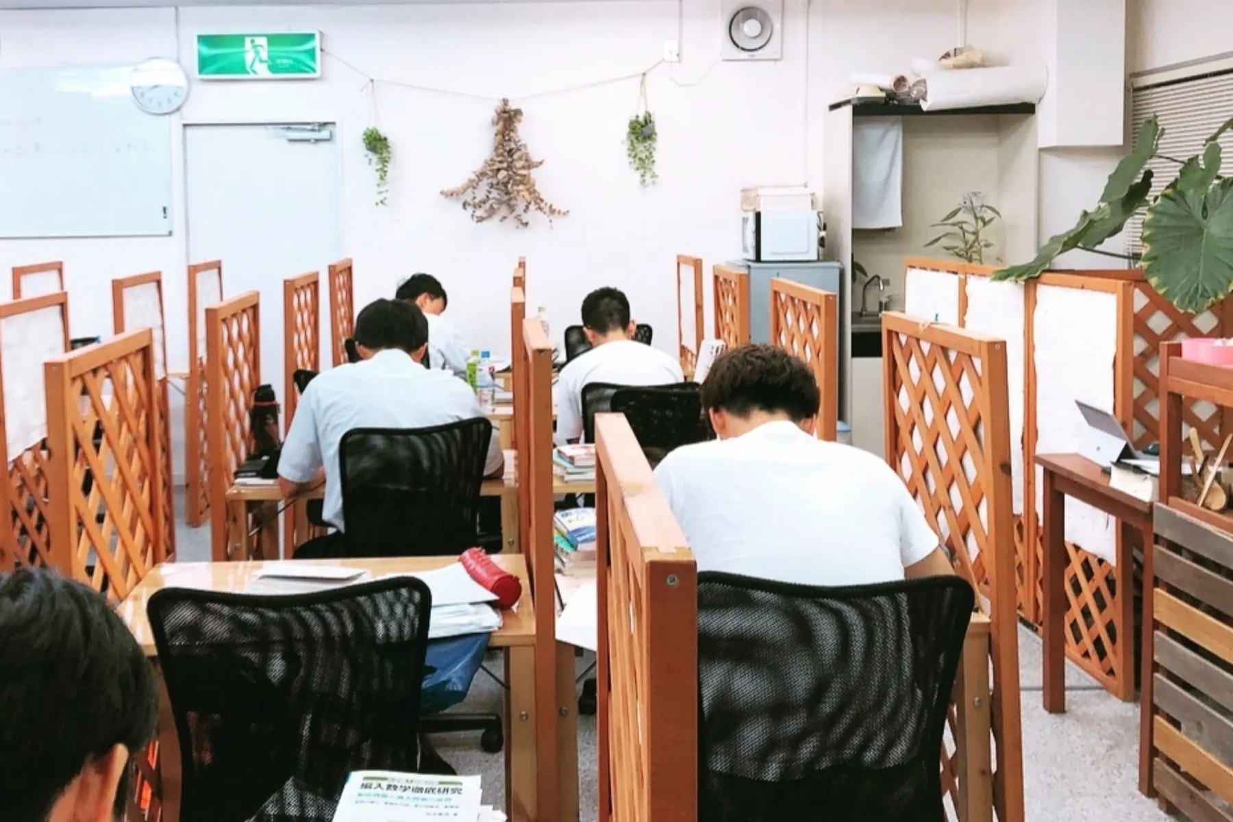 Gift 王寺駅前自習室 写真