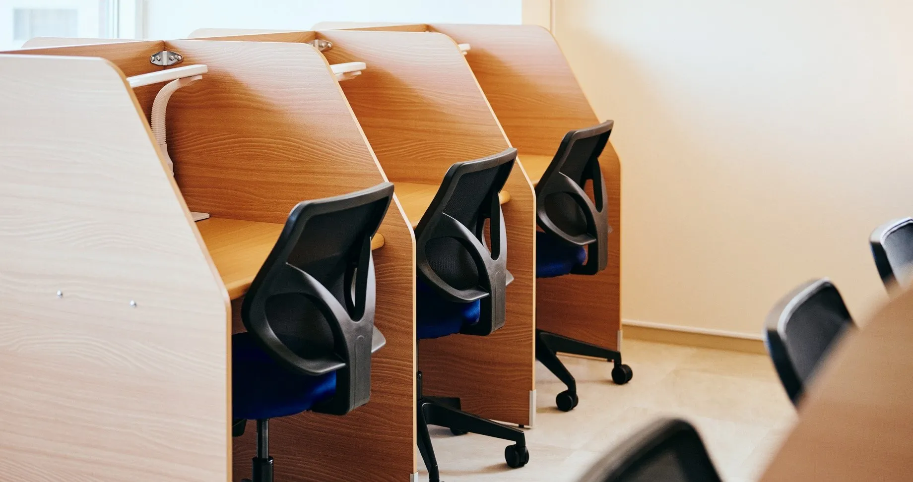 学習カフェ　自習室グロリアスタイム 写真