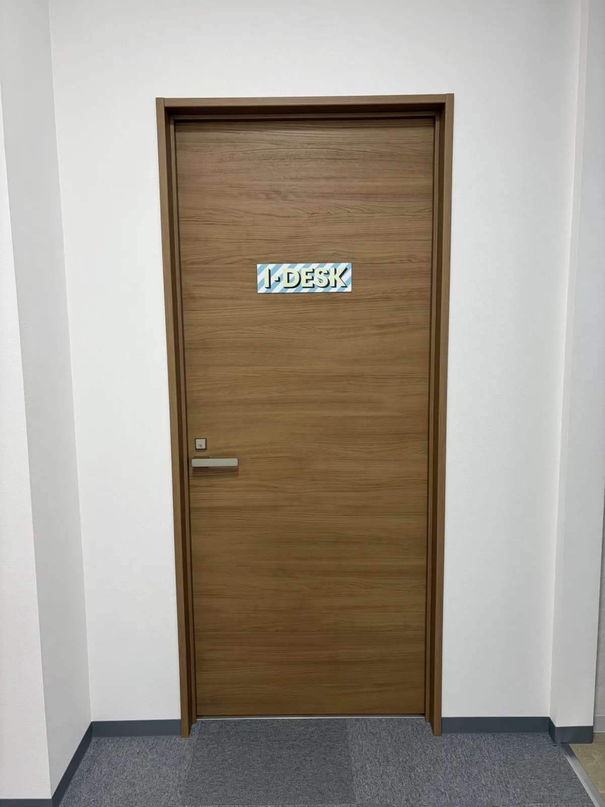 アイデスク 西葛西自習室 写真