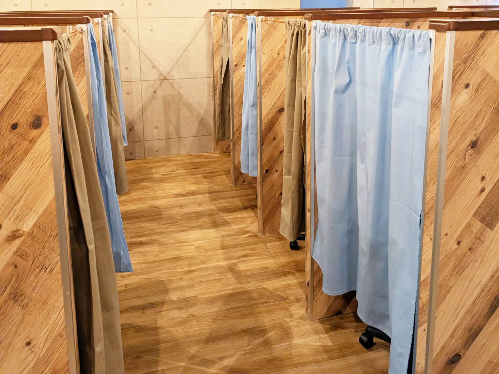 アイデスク 町田自習室 写真