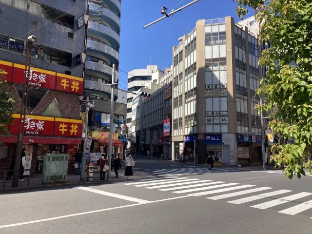 アイデスク 新宿自習室 写真
