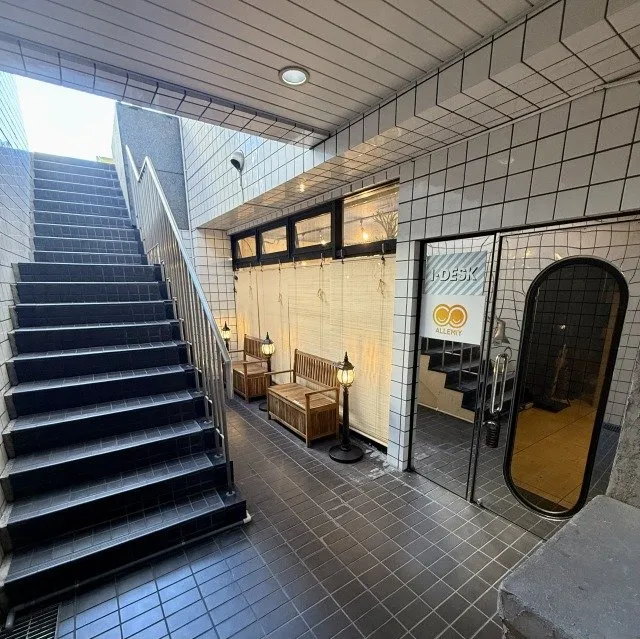 アイデスク 新宿自習室 写真