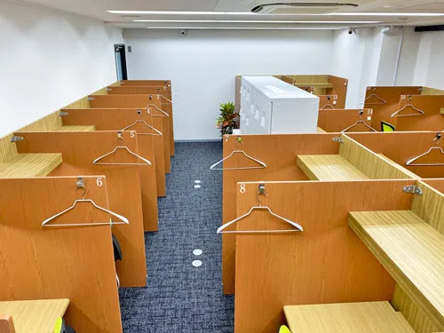 自習室倶楽部 府中店 写真