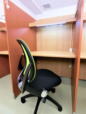 自習室倶楽部 橋本店 写真