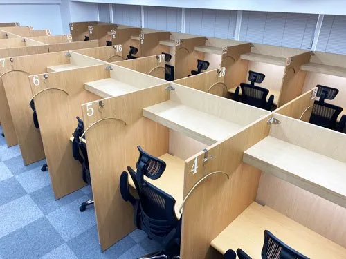 自習室倶楽部 保土ケ谷店 写真