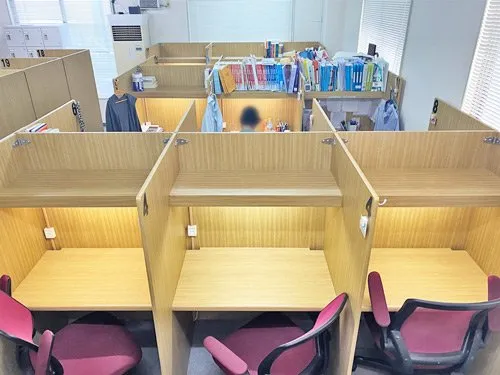 自習室倶楽部 湘南台店 写真