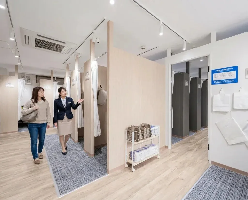 自習室 KAKOI 本郷三丁目駅前店 写真