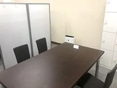 おとな自習室 自習室からすま 写真