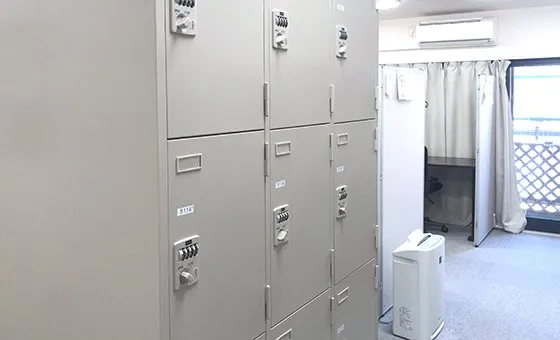 おとな自習室 自習室たかだのばば 写真