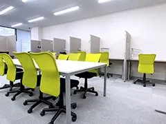 おとな自習室 自習室とよなか 写真