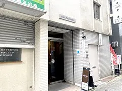 おとな自習室 自習室うめだ 中津駅前店 写真