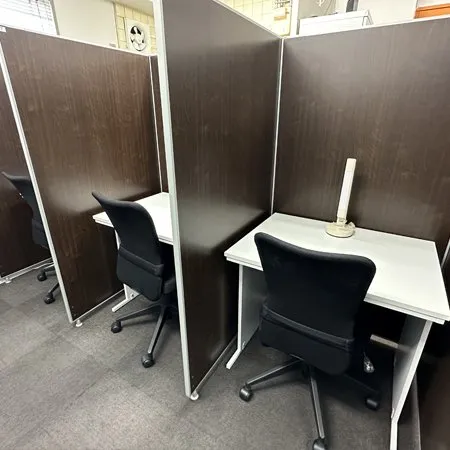 自習室プラス 弁天町 写真
