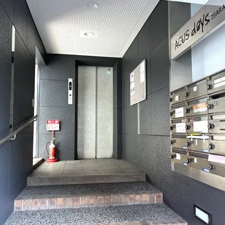 自習室プラス 茨木 写真