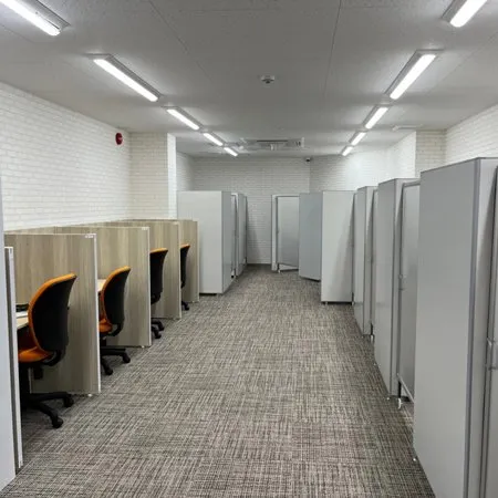 自習室プラス 長居駅前 写真