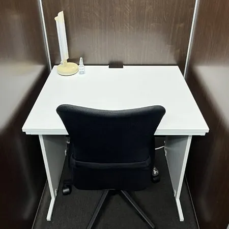 自習室プラス 堺筋本町 写真