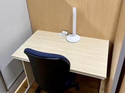 自習室プラス 高槻 写真