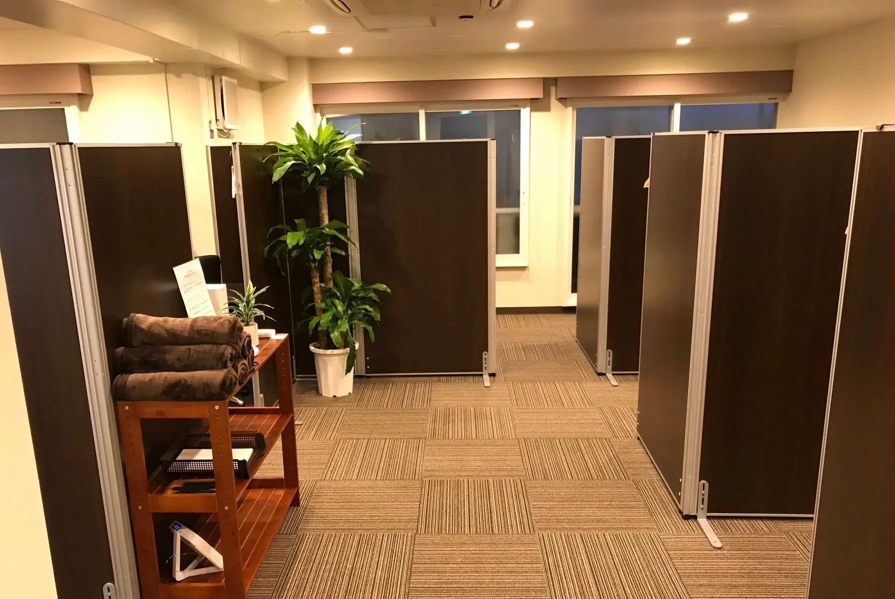 会員制自習室 ＋workspace 日吉店