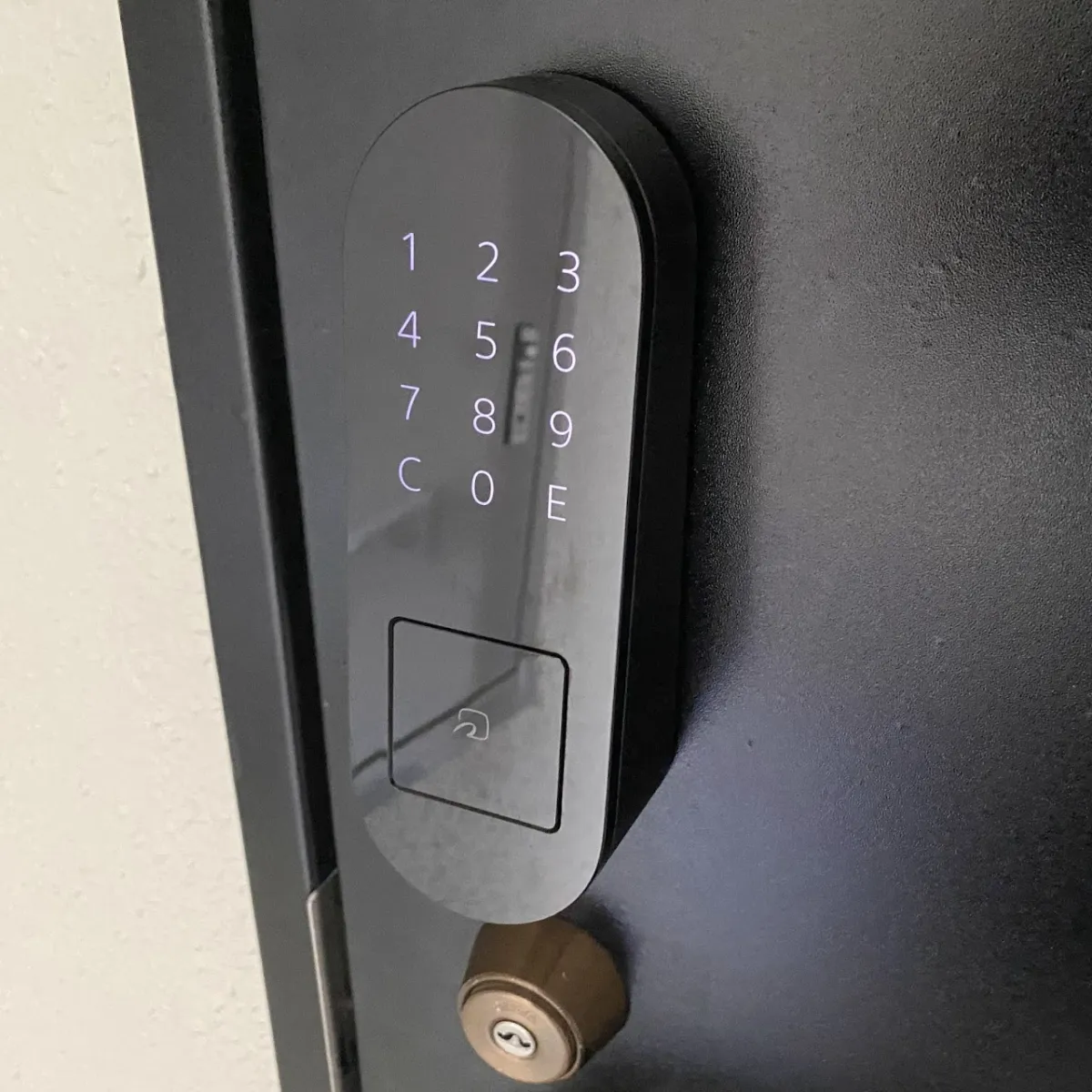 集中ブース　Porte 写真