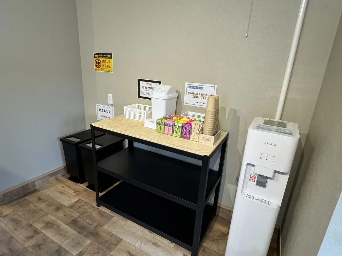P・SPO Cafe studyroom 松大前店 写真