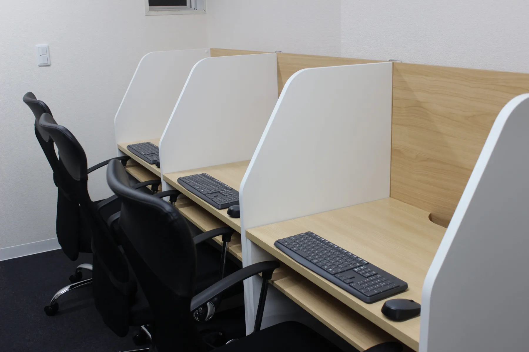 自習室 Re.STUDY 名古屋天白店 写真