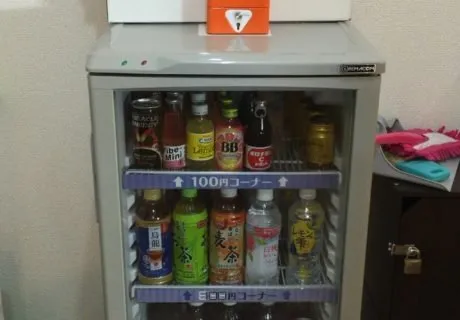 セルフスタディ 梅田中津店 写真