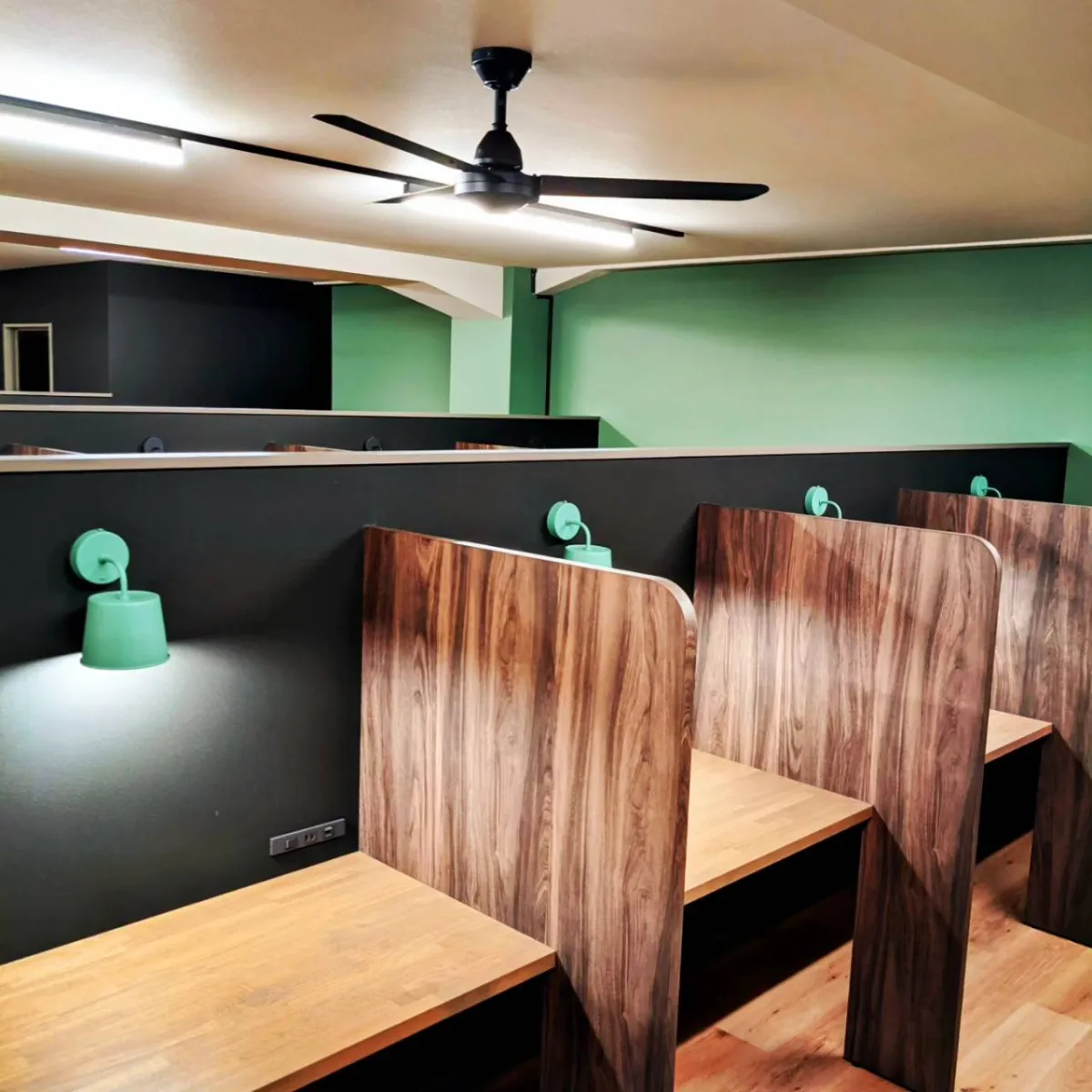 The Study Mikage Annex 阪神御影別館 写真