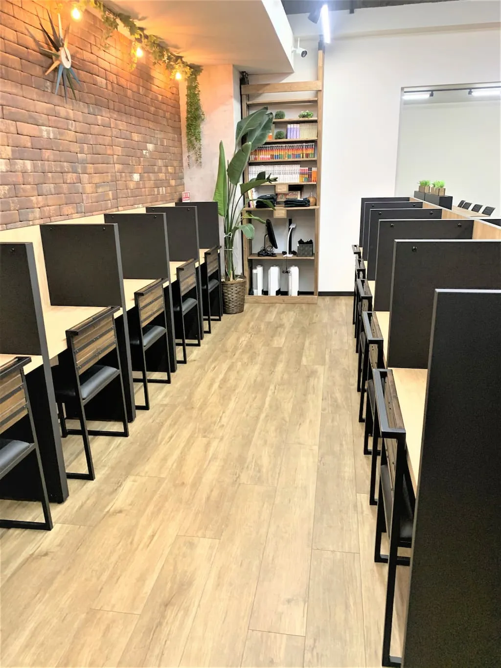 Venture Desk 銀座5