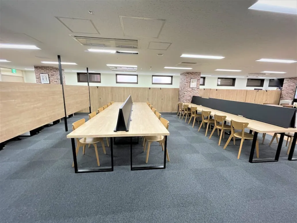 Venture Desk 銀座6