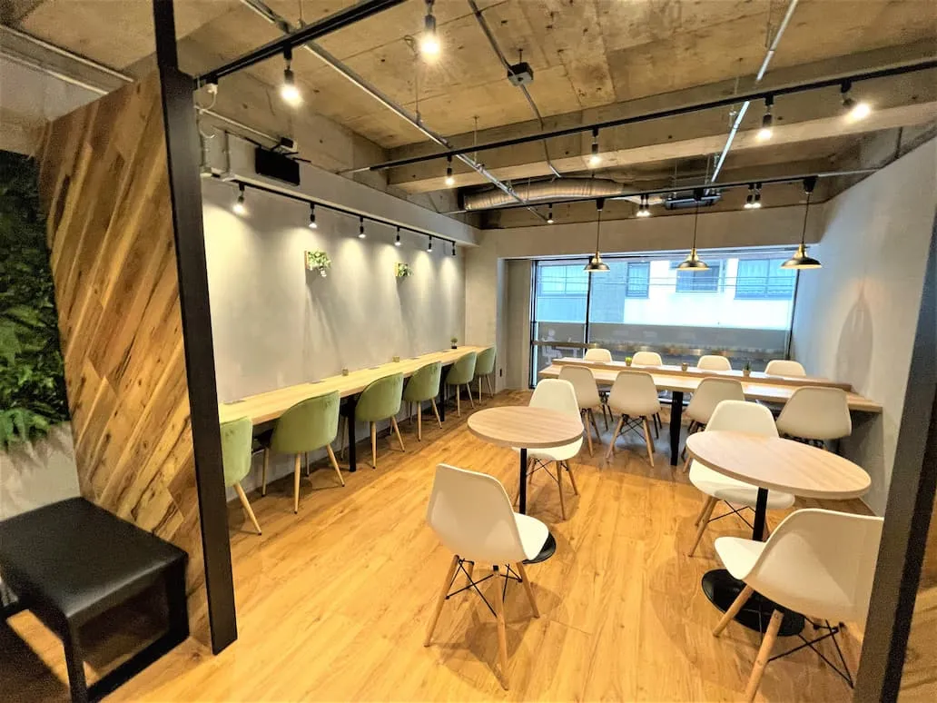 Venture Desk 八丁堀