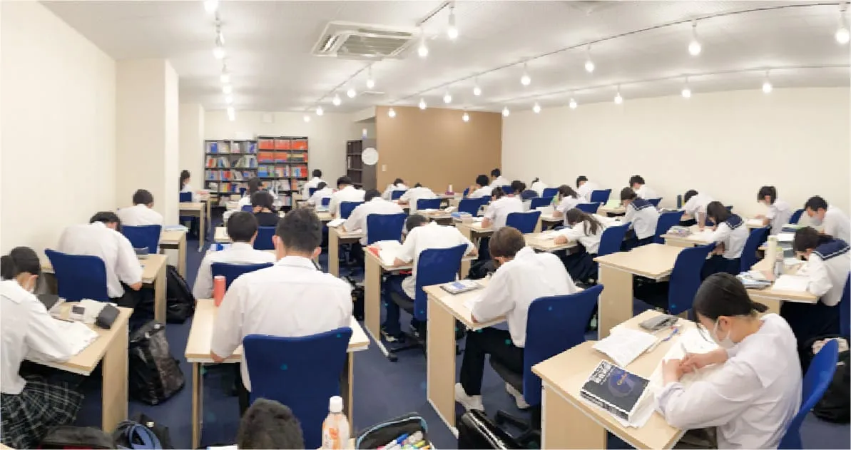 ロググラム西田校本館 写真
